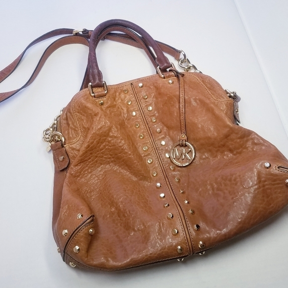 🌸 Michael Kors | Tan Leather Studded Medium Size Satchel Bag - Picture 2 of 15